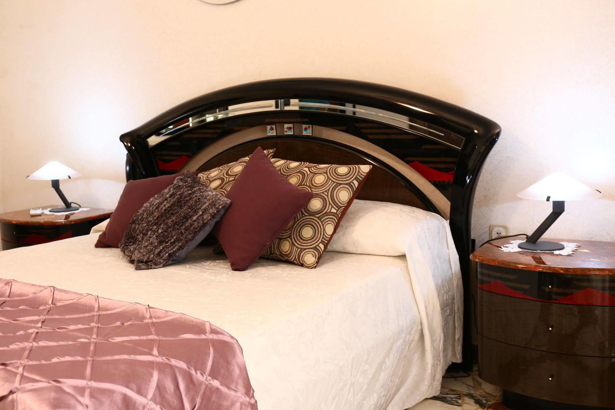 Il Giardino Delle Calendule B&B Solarino エクステリア 写真